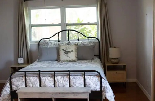 Safety Harbor House | Beaches, walking distance to the Tampa Bay, walking downtown Safety Harbor