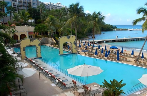 Estate Bakkero Villa | Beaches with pristine waters, Unwind in Unmatched Elegance 2 bedroom 2bath