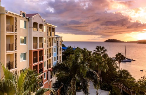 Estate Bakkero Villa | Beaches with pristine waters, Unwind in Unmatched Elegance 2 bedroom 2bath