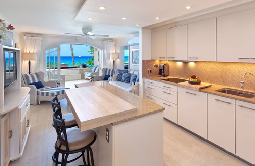 Lower Carlton Apartment | Beachfront 1-Bed with Plunge Pool - Reeds House 10