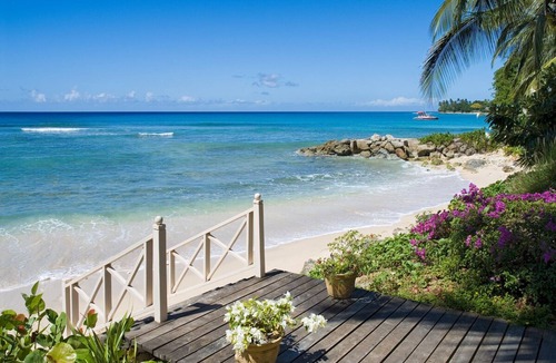 Lower Carlton Apartment | Beachfront 1-Bed with Plunge Pool - Reeds House 10