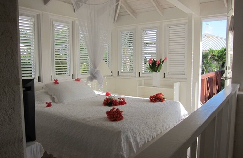 Silver Sands Apartment | Beachfront 1 bedroom apartment at the Inchcape Seaside Villas estate