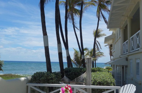Silver Sands Apartment | Beachfront 1 bedroom apartment with two terraces facing the Caribbean Sea