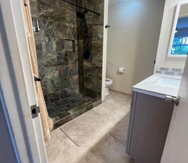Punaluu Apartment | Beachfront 1 Bedroom Condo with Private Beach, Pool, Hot Tub