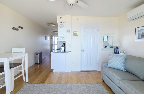 North Truro Condo | Beachfront 1BD-A/C, Amazing Water Views & Sunsets, Direct Beach Access