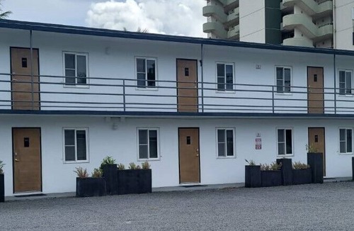 Tamuning Apartment | Beachfront 1BR - Unit 204 Ocean Villa