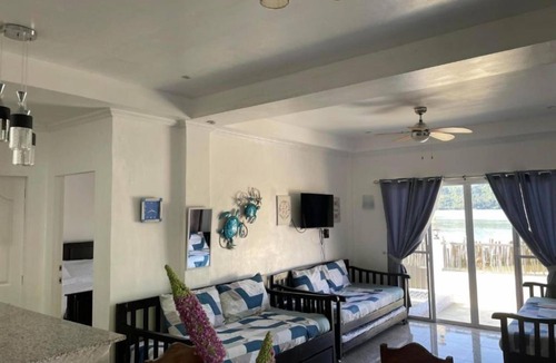 Sipalay Hotel | Beachfront 1BR Villa