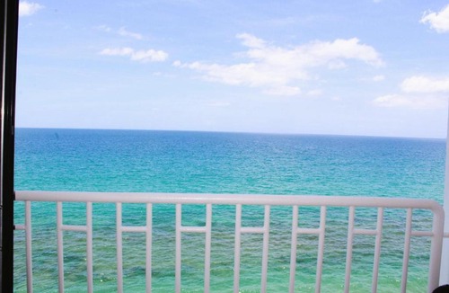 Stella Apartment | Beachfront 2 bdr unit at Victoria del Mar 4E