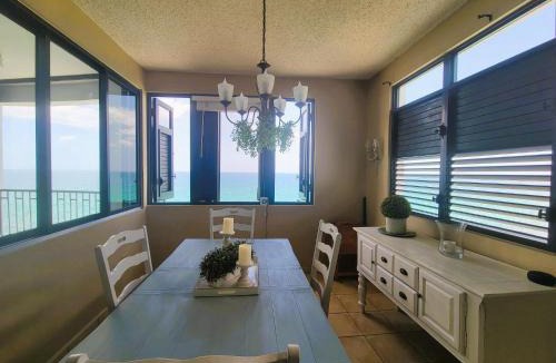 Stella Apartment | Beachfront 2 bdr unit at Victoria del Mar 4E