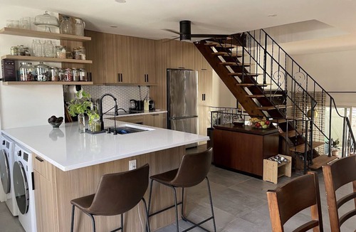 Sea Bright House | Beachfront 2br/2.5bath, 3 Balconies w/Ocean views, Private patio, kids/pets ok!