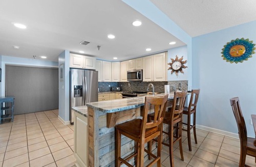 Villa Primera Condo | Beachfront 2BR | Emerald Isle | Stunning Gulf Views