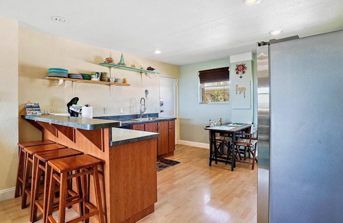 St. Pete Beach Condo | BEACHFRONT 2BR! Great View! BEACH is steps away! GOING FAST DON'T MISS OUT