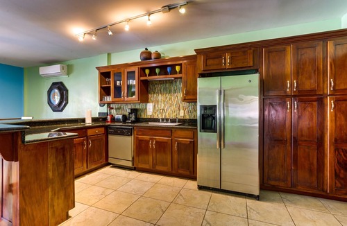 Placencia Villa | Beachfront 2BR Villa with Pool & Spacious Layout