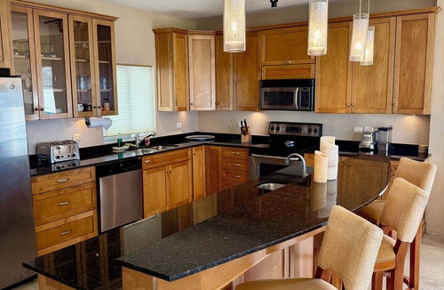 Costa Maya House | Beachfront 3 bedroom, 3-1/2 bath home steps from the sand, pool & pier!