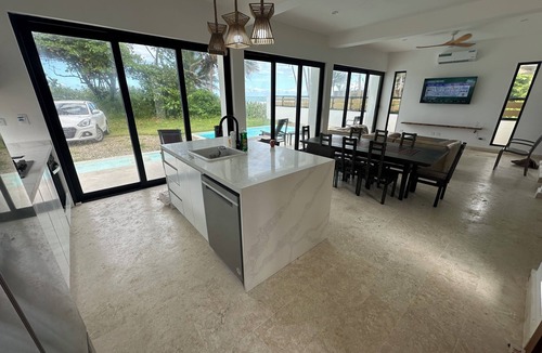 Cabarete Villa | Beachfront 3-bedroom villa with modern features in fantastic Cabarete