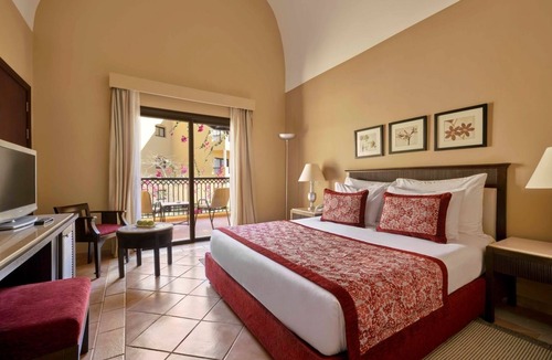 Port Ghalib Resort | Beachfront 5-Star Resort with Spa, Water Park, and Dive Center