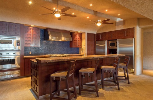 Buzzards Villa | Beachfront 6BR Villa w/Pool, Hot Tub, Full Staff, & Beach Club in Los Cabos