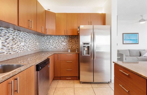 Guayabo Condo | Beachfront 7th floor unit with amazing views