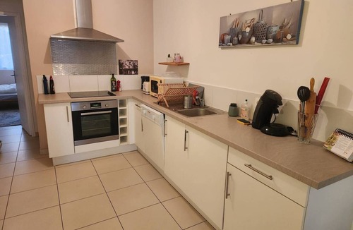 Saint-Jacut-de-la-Mer Apartment | Beachfront apartment - sleeps 4