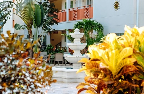 Rodney Bay Apartment | Beachfront Accommodations! Two Relaxing 2BR Suites, Outdoor Pool, Free Parking!