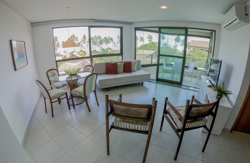 Praia dos Carneiros Apartment | Beachfront apartment. 1 bedroom - Fully equipped = Best location in the resort.