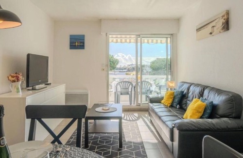 Pontaillac Apartment | Beachfront apartment