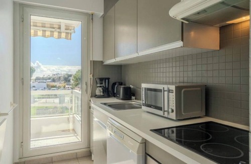 Pontaillac Apartment | Beachfront apartment