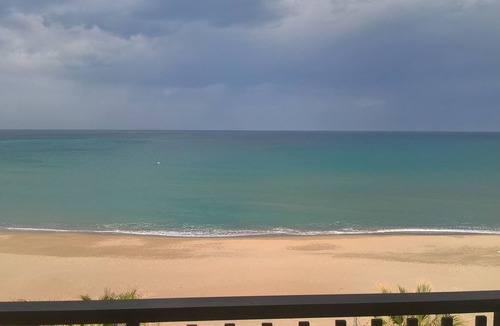 Rethymno Apartment | Beachfront apartment