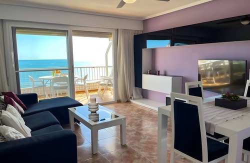 Cullera Apartment | Beachfront Apartment in Cullera, Valencia with Sea Views