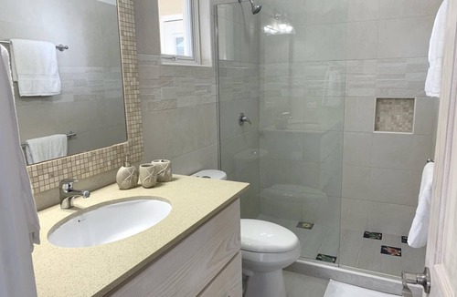 Dover Apartment | Beachfront Apartment in Paradise: Turtles Nest D