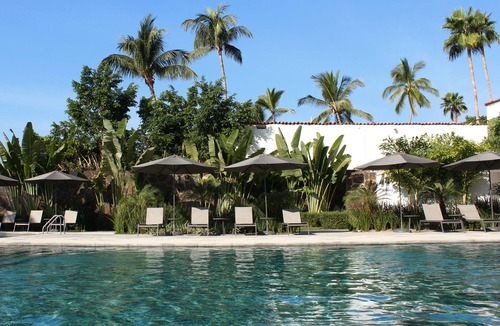 Bucerias Apartment | Beachfront Apartment in Arama Bay Bucerias: Luxury, Relax and Views