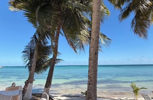 Puerto Juarez Apartment | Beachfront apartment