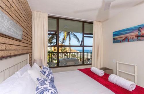 Ballito Apartment | Beachfront Apartment with Ocean Views, Pool & Direct Beach Access