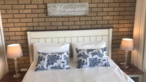 Ballito Apartment | Beachfront Apartment with Ocean Views, Pool & Direct Beach Access