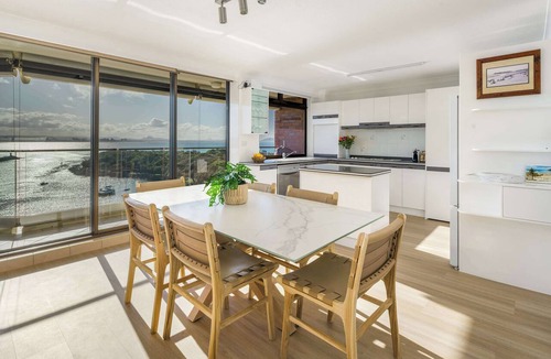 Buddina Apartment | Beachfront Beauty in Buddina