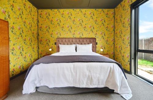 New Brighton House | Beachfront Bach - Christchurch Holiday Homes