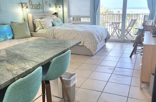 Lenox Park Apartment | Beachfront Beautiful Ocean Views!