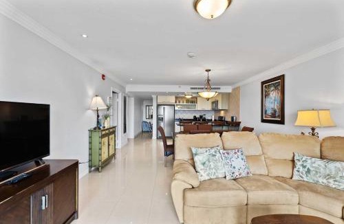Oranjestad-West House | Beachfront - Best View 2BR condo - E422-2