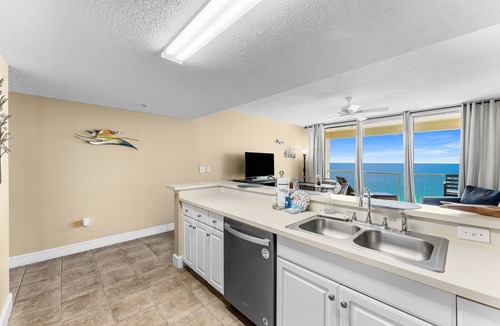 Long Beach Resort | Beachfront Bliss: Your Perfect PCB Getaway!