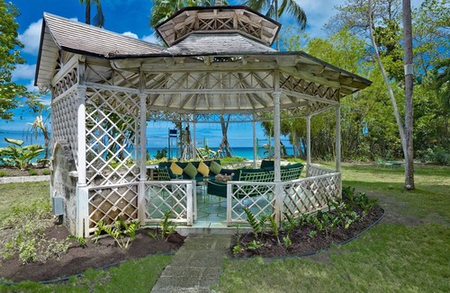 Little Battaleys Villa | Beachfront Bliss Getaway - Nelson Gay (5 bed)