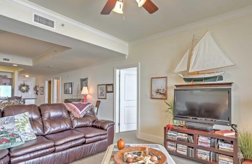 Dauphin Island House | Beachfront Bliss on Dauphin Island w/Pool Access!