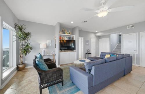 Miramar House | Beachfront Bliss with Views from Every Room