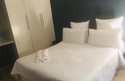 Westbrook Apartment | Beachfront bliss - your coastal escape awaits