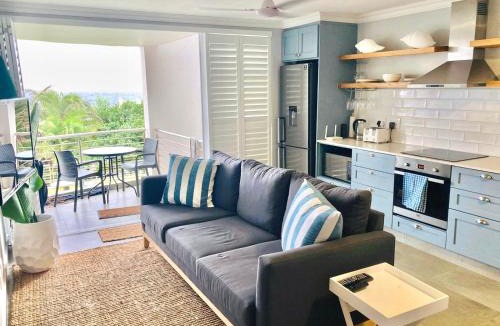 Shaka's Rock Apartment | Beachfront Bliss