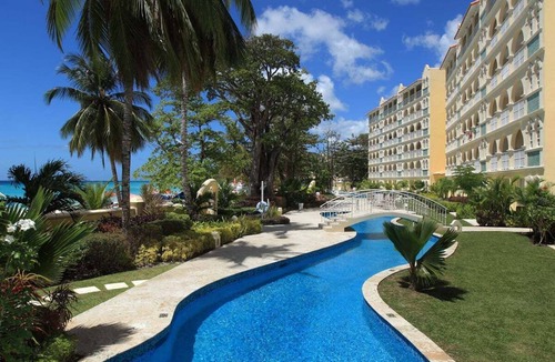 Dover Apartment | Beachfront Condo with Pool - Sapphire 205 (2 bed)