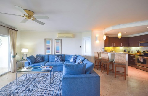 Dover Condo | Beachfront Condo with Pool - Sapphire 509 (2 bed)