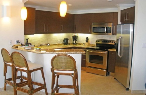 Dover Apartment | Beachfront Condo with Pool - Sapphire 201 (2 bed)
