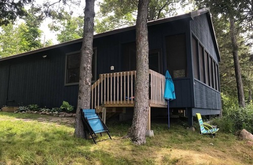 Sault Ste. Marie Cabin | BEACHFRONT CABIN ON SUGAR ISLAND IN E.U.P OF MICHIGAN