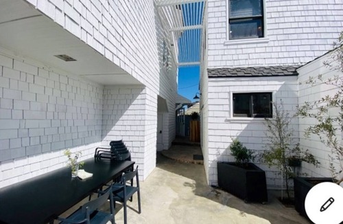 Peninsula House | Beachfront Cape Cod Home steps from the Sand and Boardwalk in Long Beach, CA