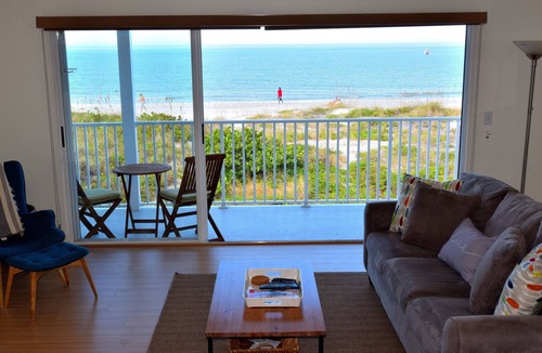 Indian Rocks Beach Condo | Beachfront Condo With Panoramic Views of the Gulf Plus, Beach Gear, Grill & Wifi